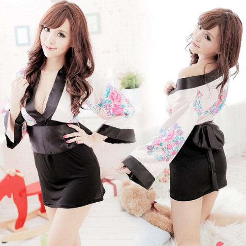 蝴蝶结性感日本和服